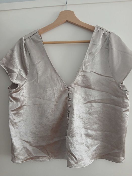 Camisa prateada da Zara