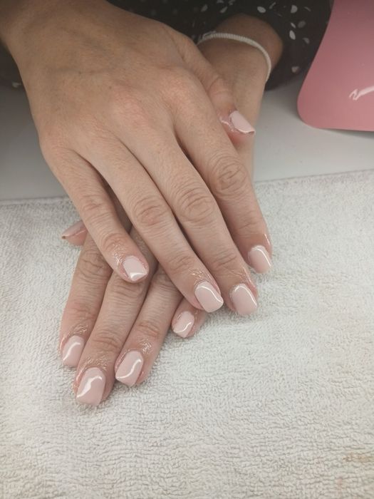 Unhas a domicílio