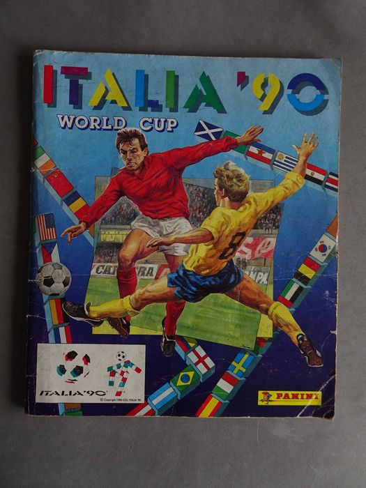 Caderneta de cromos de futebol Itália 90 Panini (faltam 13 cromos)