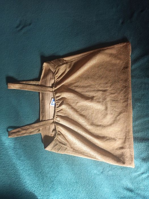 Elegancka złota błyszcząca bluzka na ramiączka r. XL/42