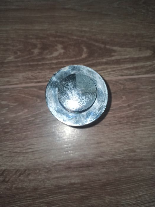 Rozetka zlewu click-clak