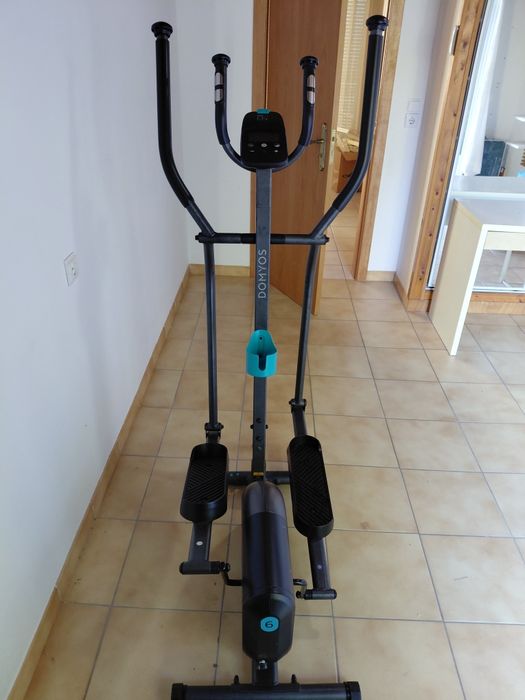 Bicicleta elíptica é o modelo Domyos Essential 120