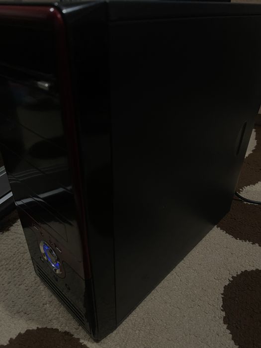 Продам  компʼютер.