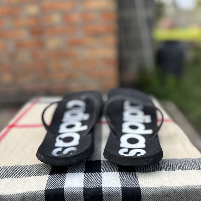 Сланцы Adidas Black/White, 40-41 размер, Оригинал, Тапочки, Шлёпки