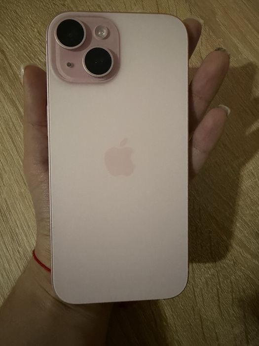Продам айфон 15