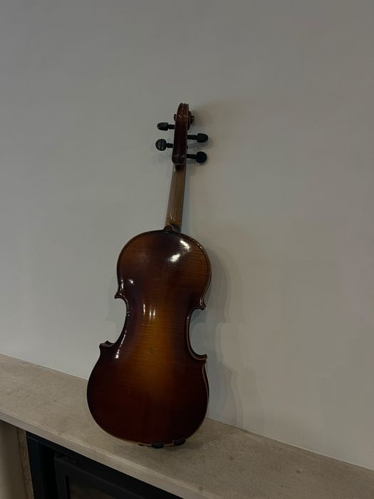 Violino estilo Stradivarius +arco+estojo