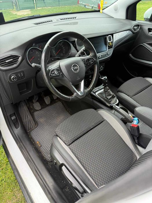 Opel Crossland X 2020