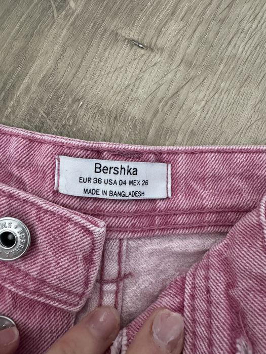 Spodenki szorty rozowe wysoki stan Bershka