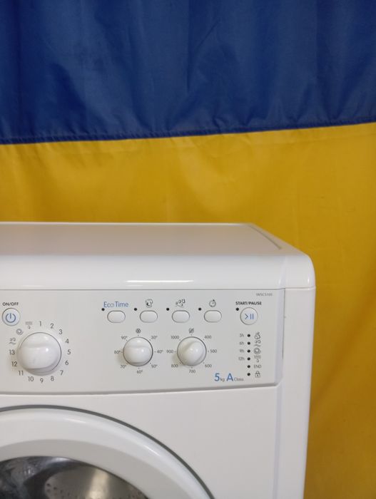Стиральная машина Индезит IWSC5105
