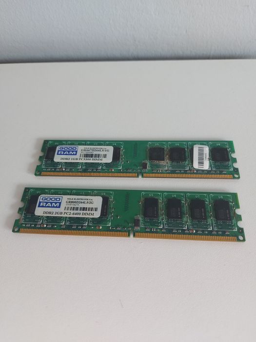 Pamięć RAM 2GB 1GB DDR2