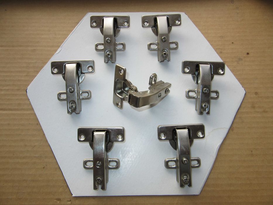 Dobradiças invisíveis PORTA EM LINHA 35MM