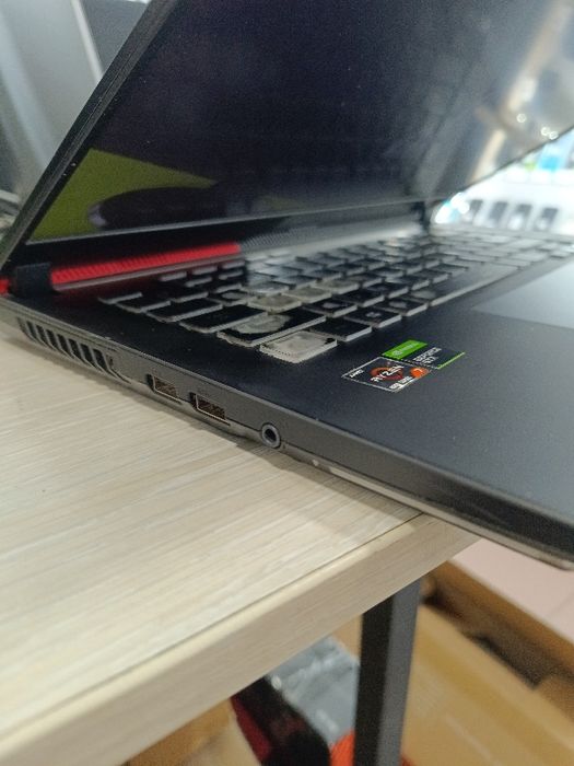 Ноутбук Asus Rog Strix G513