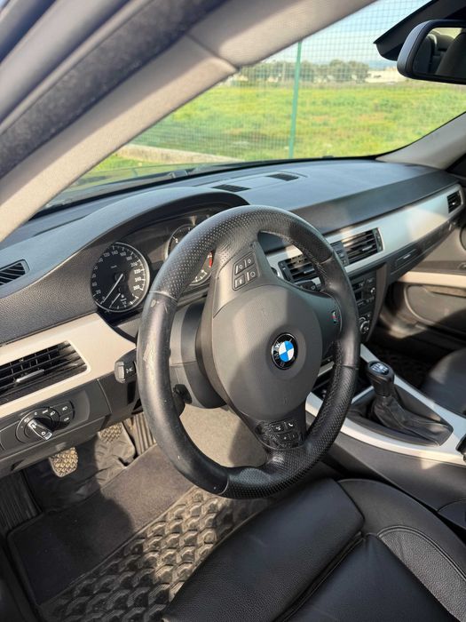 BMW 320d - (2009)