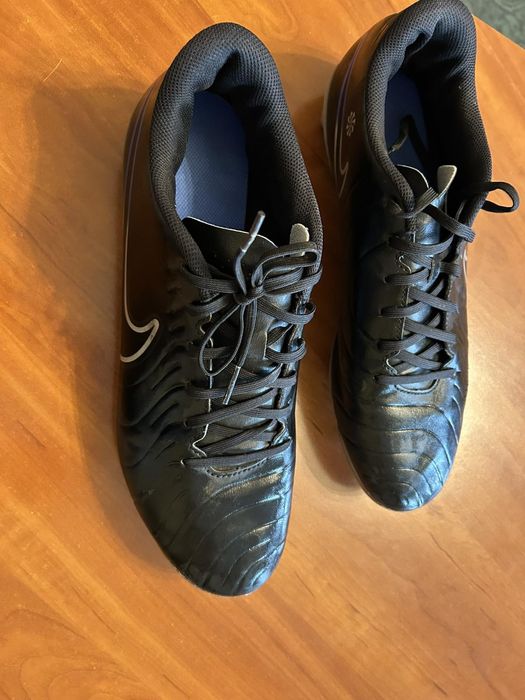 Продам бутси для Nike
