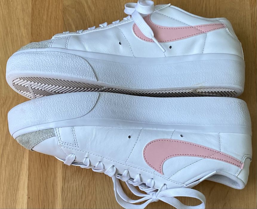 Кросівки Nike Blazer.