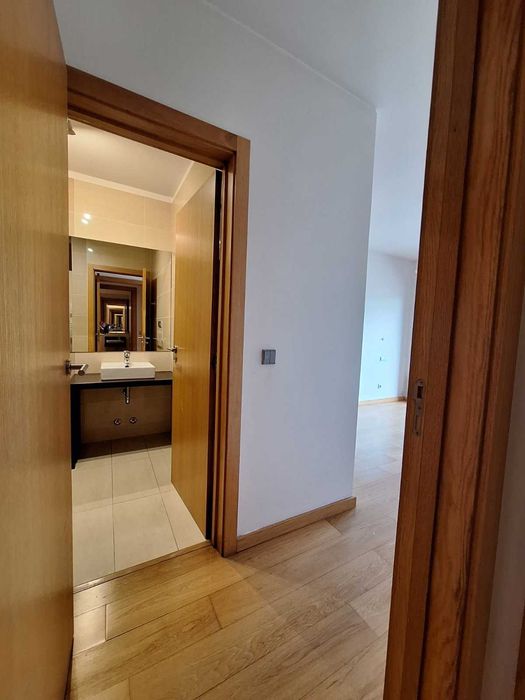 T2 Zona Residencial com acessos rápidos