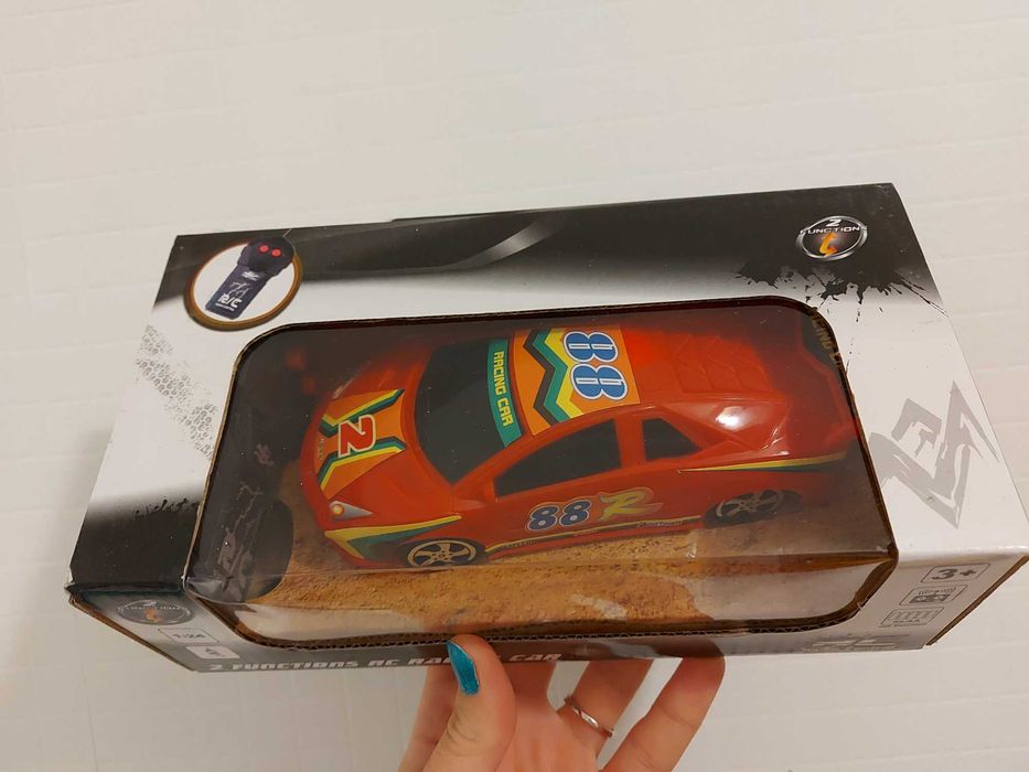 Nowe auto sterowane na pilota jeżdżące zdalnie prezent Mikołaj