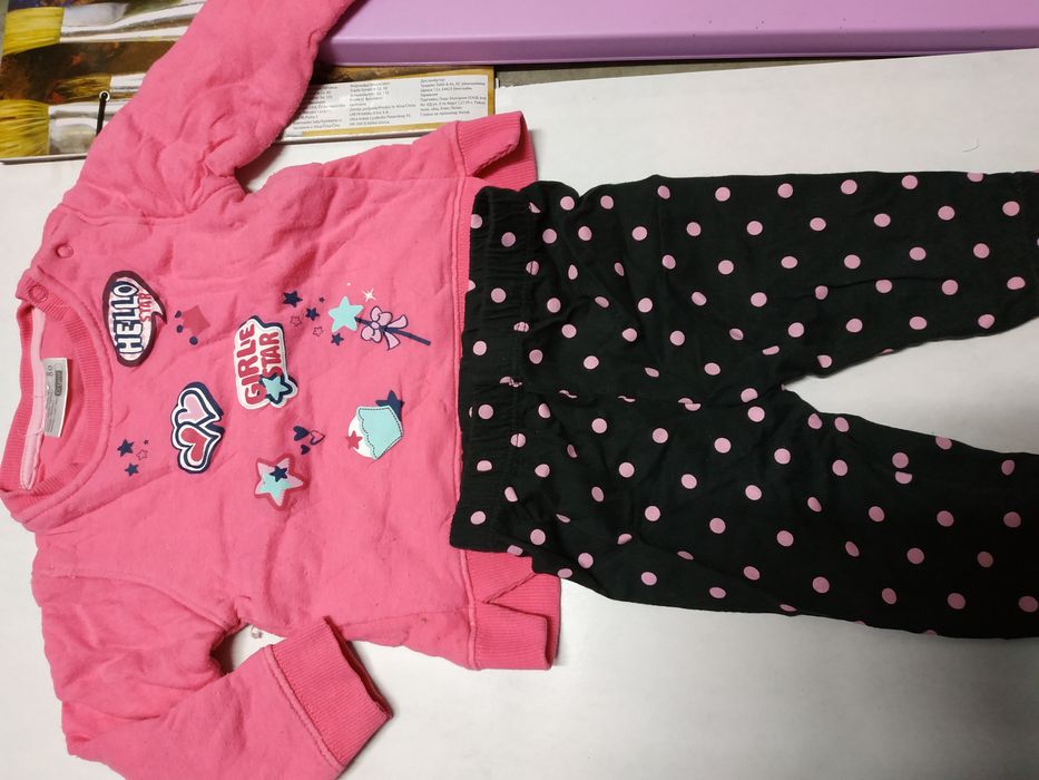 Sprzedam zestaw bluza i leginsy