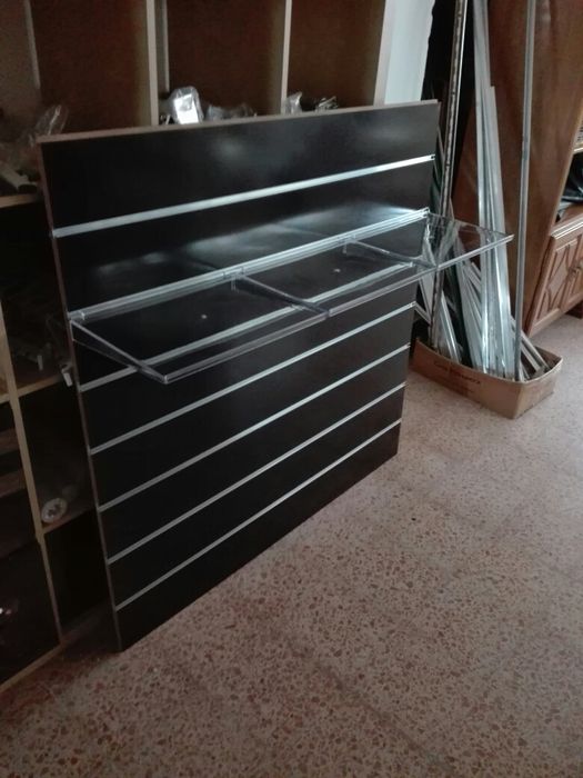 Prateleiras em acrílico (NOVAS)