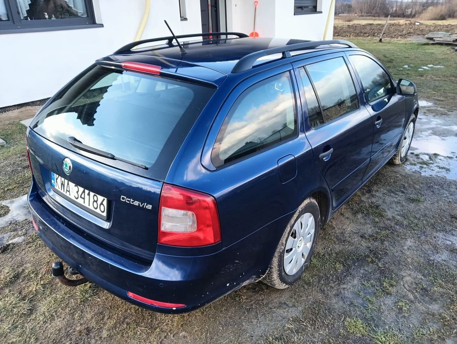 Sprzedam Skoda Octawia 2 Combi 1.6 mpi 2009