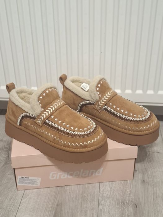 Nowe ocieplane buty 41 graceland
