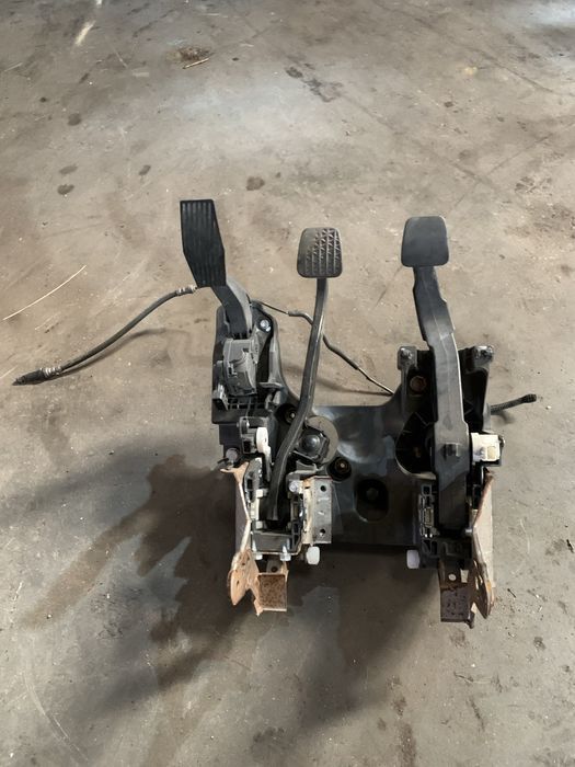 Pedal Opel Insignia A 2.0 cdti