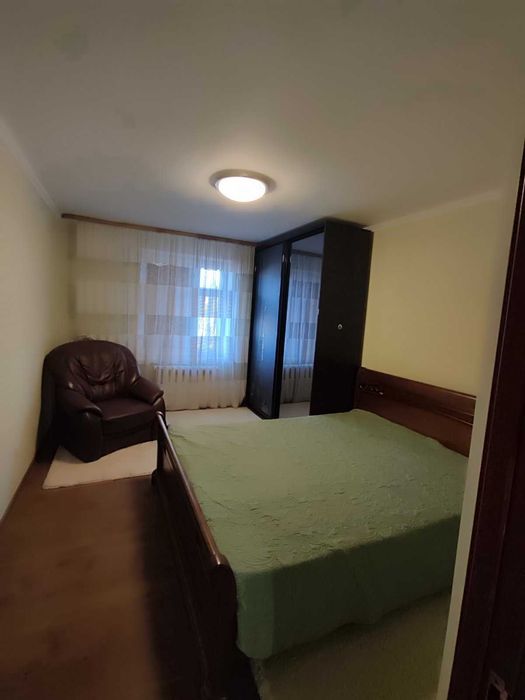 Продается 2-х комнатная квартира 4/5 ул. Яворницкого, 24