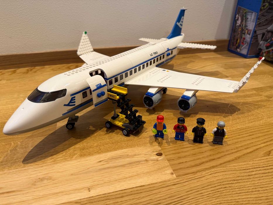 Lego City 7893 Passenger Plane Samolot pasażerski