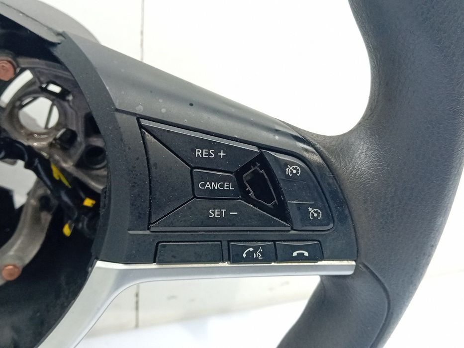 Volante de direção NISSAN Micra V (K14)