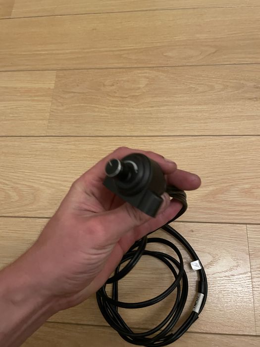 Bass knob / volume dimmer (RCA - RCA)