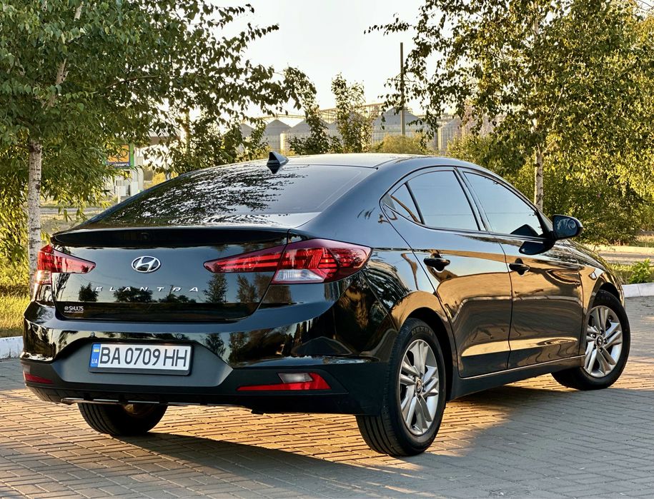 Зовсім НОВЕ АВТО ПРОБІГ 46 Тисяч Кілометрів!!! Hyundai Elantra 2.0