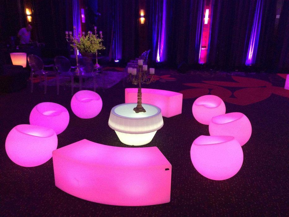 Mobiliario led em plastico
