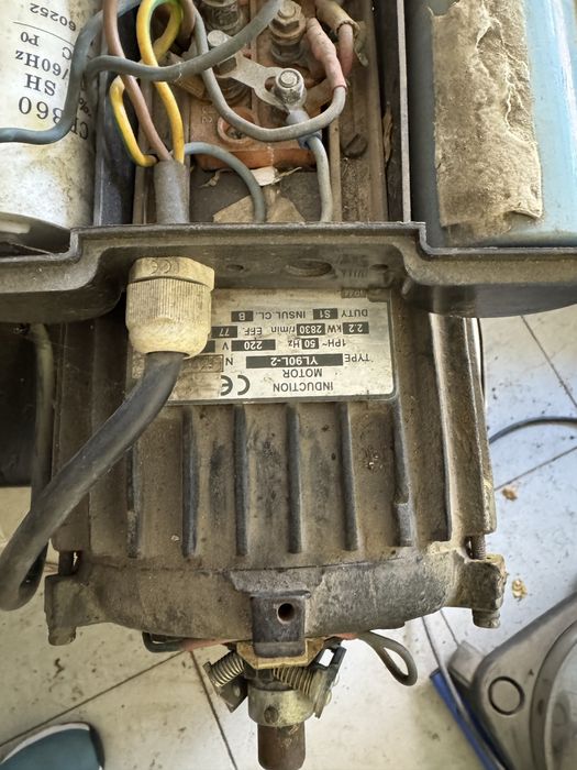 компрессор Aircast ЗБ4/С-100.LВ30А