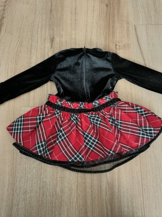 Sukienka dziewczęca r68-74