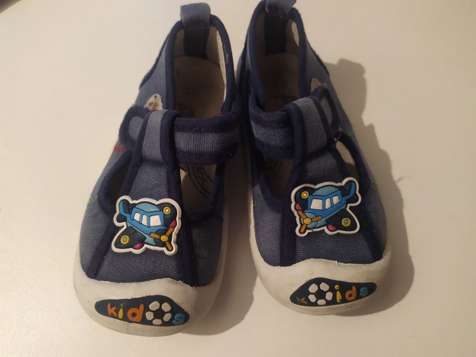 Buty kapcie,