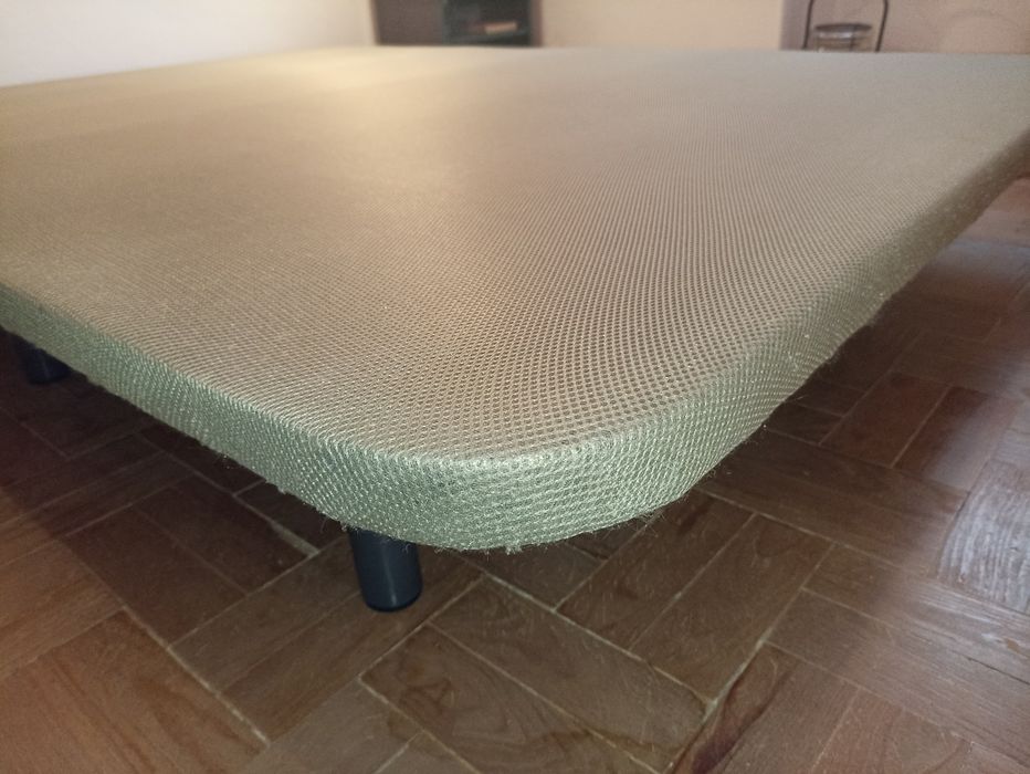 Cama sommier para 1 ou 2 pax