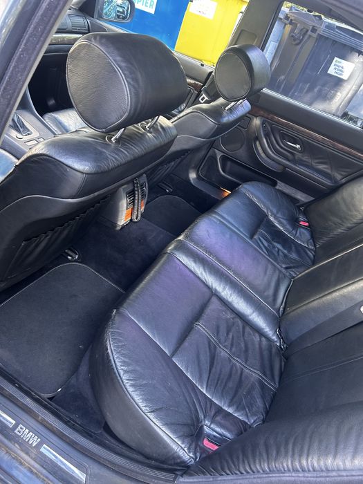 BMW E38 735i LPG AUTOMAT DOBRA BAZA