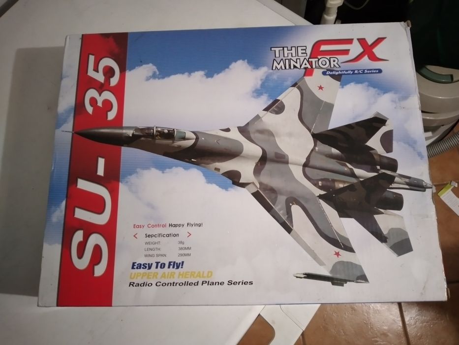 Avião telecomandado