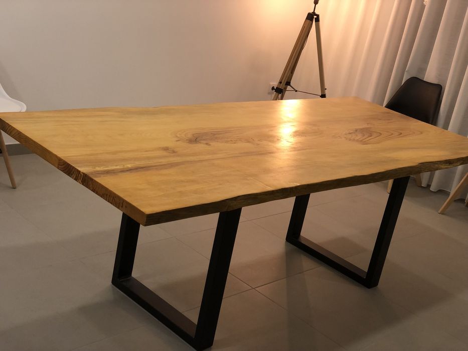 Mesa rústica madeira maciça - NOVA