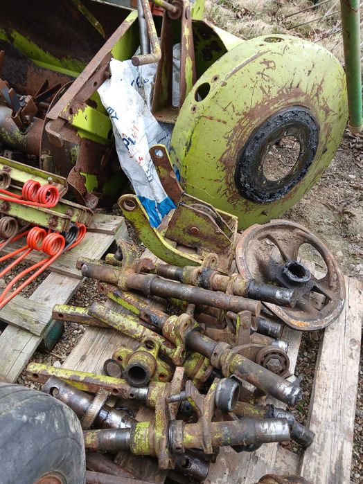 Używane części do zgrabiarki Claas WS 310 S