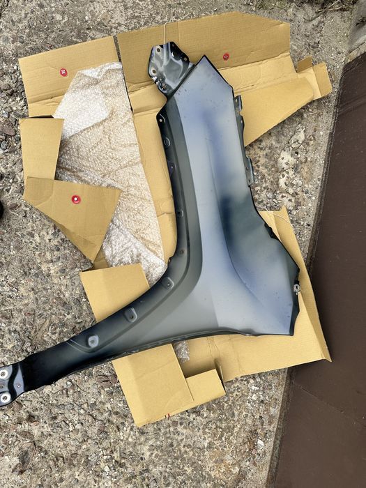 Крыло Toyota rav4 Оригинал 53811-42330