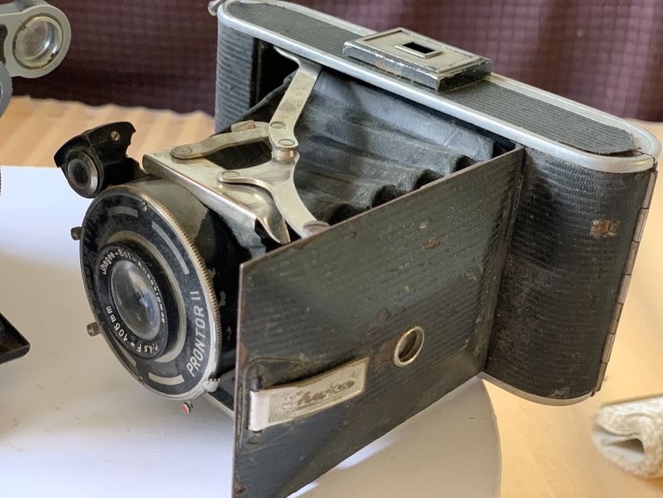 Старовинні фотоапарати