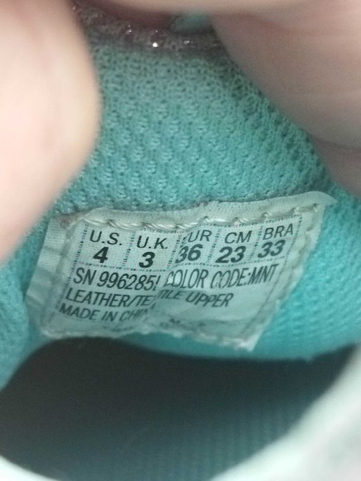23 см гарні кросівки для дівчинки Skechers кроссовки для девочки