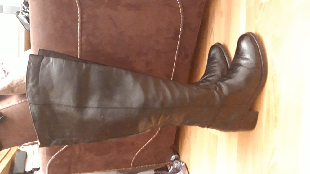 Piękne skóra kozaki czarne jak nowe, Niemieckie za kolano długie