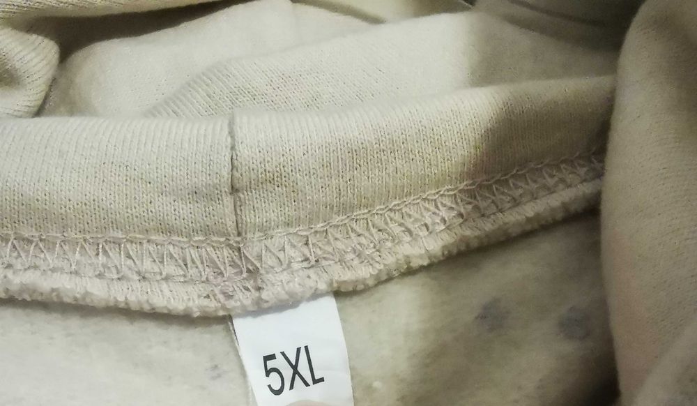 Bluza"kangurka" z kapturem, 5xl