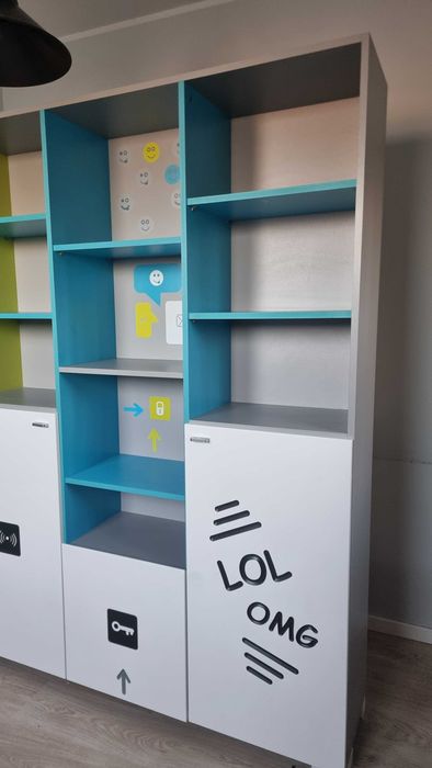 Regał i biurko firmy Meblik