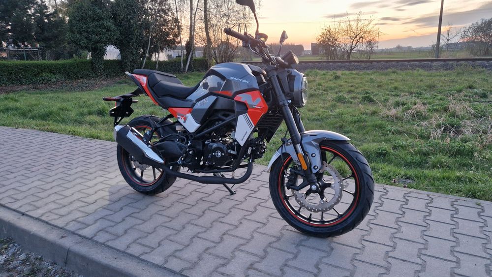 Motorower Barton Naked 50 Nowy ,AM  ,raty ,transport ,