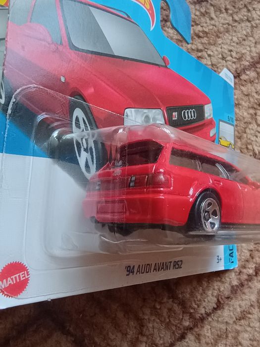 Hot Wheels 94 AUDI AVANT RS2