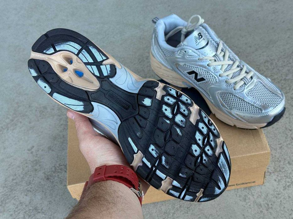 Нові кросівки New Balance 530 Розміри 42-45