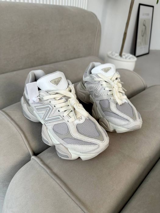 New Balance 9060 Light Beige Moonbeam